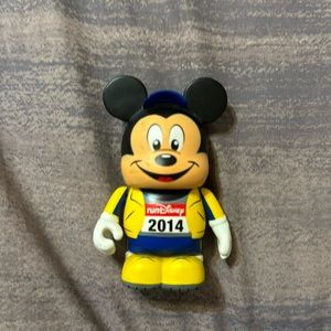 Disney Parks Vinylmation Figure Run Disney 2014 Mickey Mouse Marathon. Used